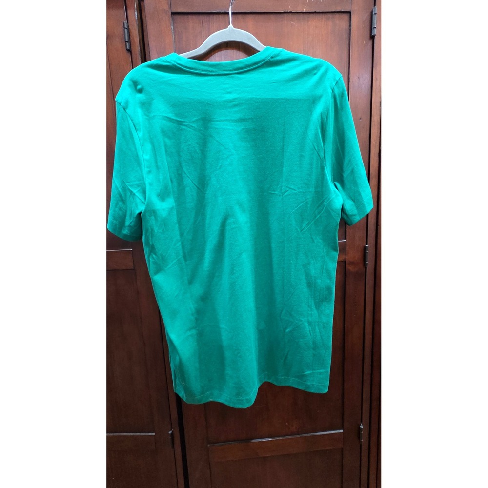 Nike Mens Sportswear Club Tee Green Short Sleeve Swoosh T-Shirt M NWT - Picture 3 of 3